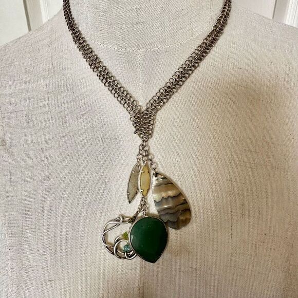 Kenneth Cole green abalone charm necklace - Picture 1 of 14